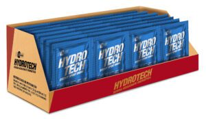 Caja abierta con sobres azules de bebida hidratante energética Hydrotech para mezclar con agua