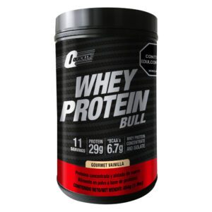 Envase negro y rojo de proteína en polvo Whey Protein Bull sabor gourmet vainilla con 454g